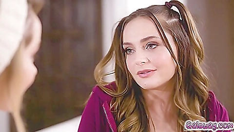 Mochapleynei and ready for a lesson