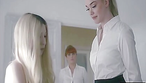 Sexy blondei vonra take information of her black pussy Sexy blondei vonra take information of her black pussy